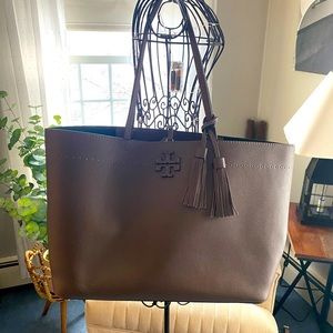 Tory Burch McGraw leather tote
